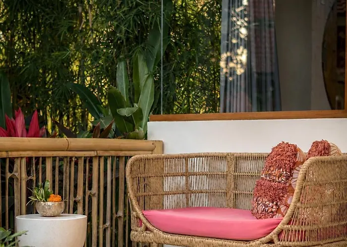 Rani - A Luxury Private Retreat At The Gateway To *