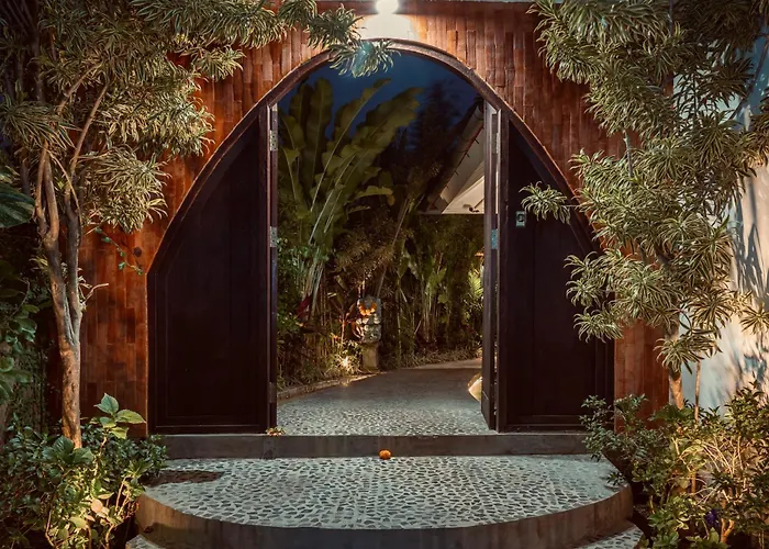 Rani - A Luxury Private Retreat At The Gateway To Villa *